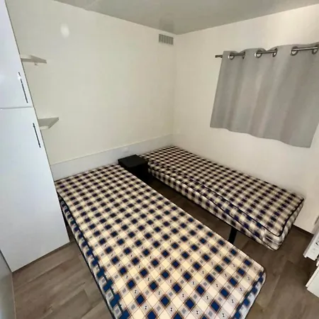 Mobilhome Moderne Avec Grande Terrasse, Pergola, Hudimesnil