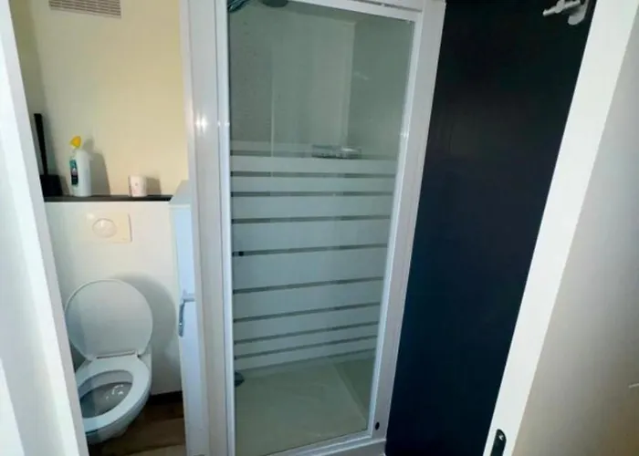 Camping Mobilhome Moderne Avec Grande Terrasse, Pergola, Hudimesnil