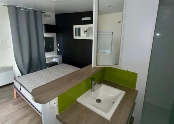 Mobilhome Moderne Avec Grande Terrasse, Pergola, Camping *